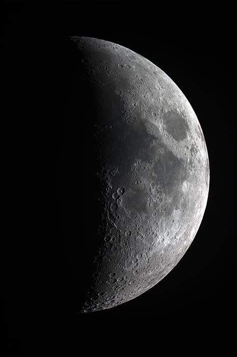 Stevel / Photos / Moon 11th April