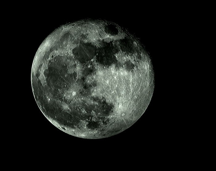 Tim / Photos / Full Moon