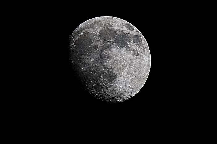 beamer3_6m / Photos / Moon