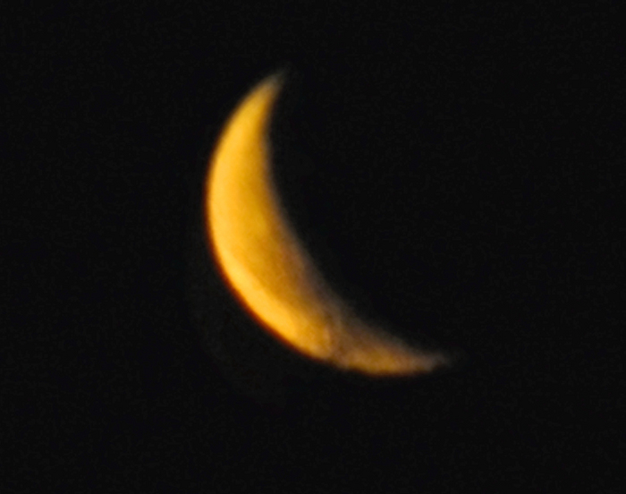jgs001 / Photos / Crescent Moon