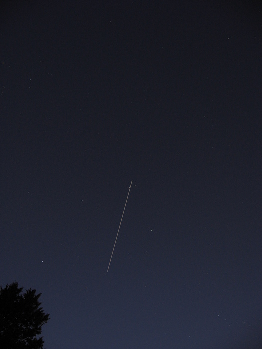 themos / Photos / ISS + Auriga